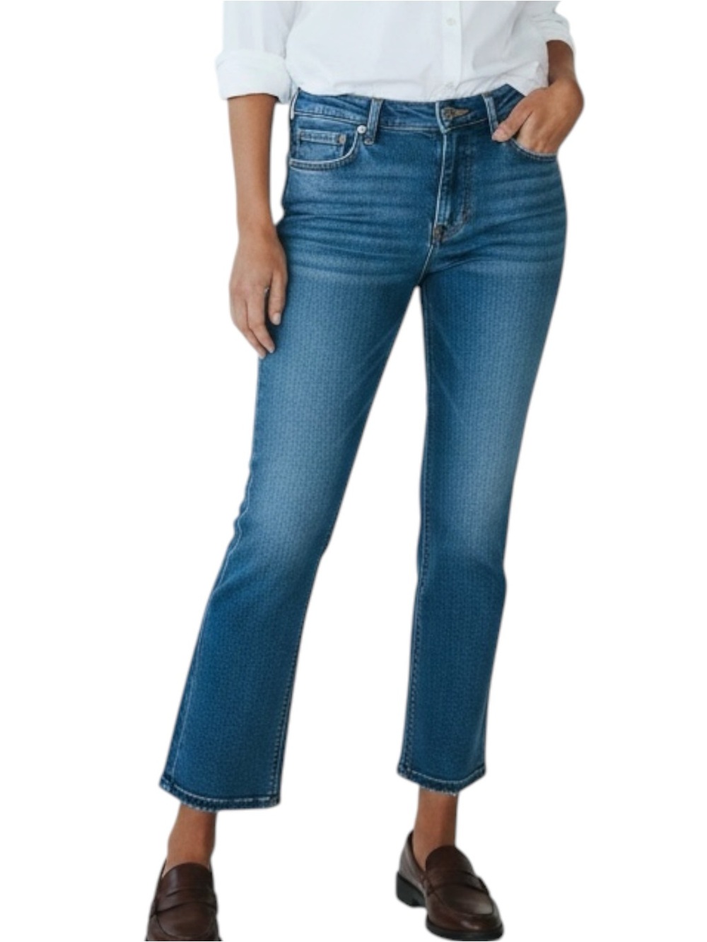 KANCAN NWT Low Rise Crop Flare Jeans in Size 15/31 — NWT — On Trend!!!